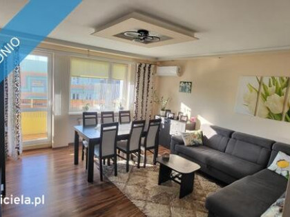 3 pokojowe mieszkanie z balkonem