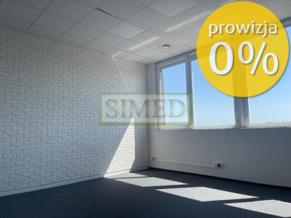 Biuro  44m 2 , duży pokój  w byłej fabryce Włochy