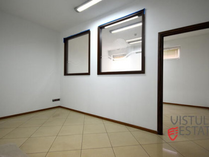 Niewielki lokal biurowy w okolicy ul. Brożka