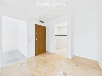 Mieszkanie 3 pokojowe ul. Złota duży balkon