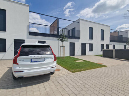 Mieszkanie Atrialne 81,16m2+ogr16,54m2+ taras20,74m2+ mp/ Jagodno