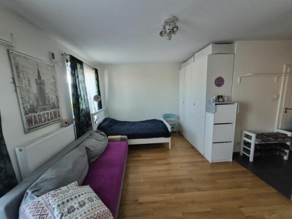 Pokój z kuchnią, Soho Factory, Praga Południe, bezpośrednio