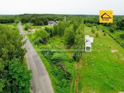 Działka budowlana Uściąż gm. Karczmiska, Uściąż