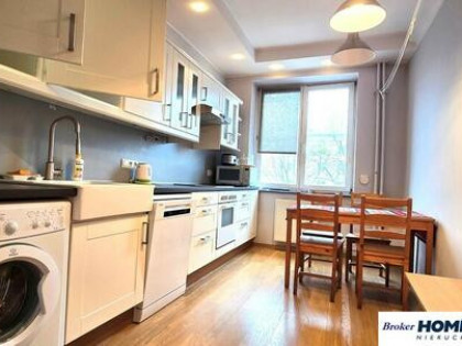 Kawalerka na Białobrzeskiej- 40 m2