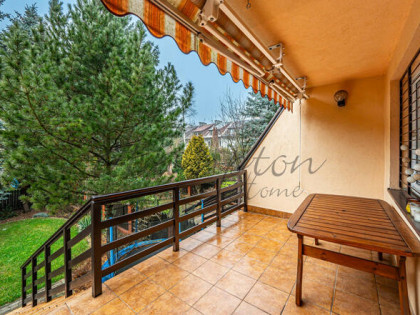 Dom Piaseczno, Granitowa