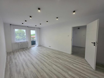 2 Pokoje | Balkon | 0% Prowizji | Po Kapitalnym Remoncie