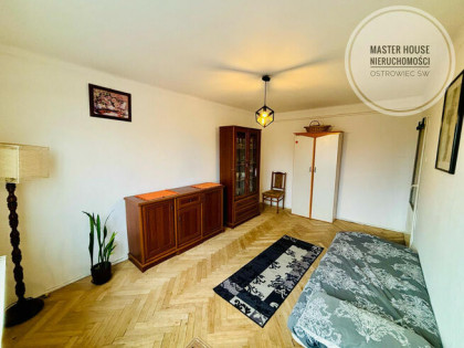 Kawalerka z osobną kuchnią, Ostrowiec Świętokrzyski – Ogrody