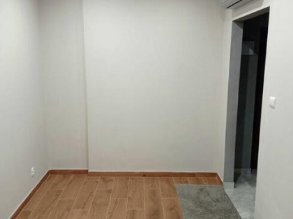 Odnajmę lokalu 80m kwadrat