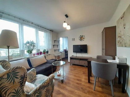 Wynajmę funkcjonalne 3 pokoje, Litewska 47