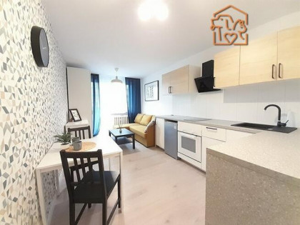 Wynajmę dwupokojowe jasne mieszkanie Ziołowa 43A