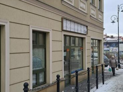 Lokal 48,4 m2 przy Rynku, Nowa Kamienica, Witryna, Parter