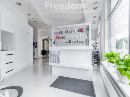 1 - 3 stanowiska fryzjerskie do wynajęcia