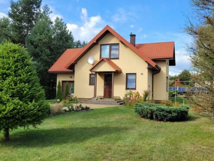 Wolnostojący dom jednorodzinny - Susiec (pow. tomaszowski)