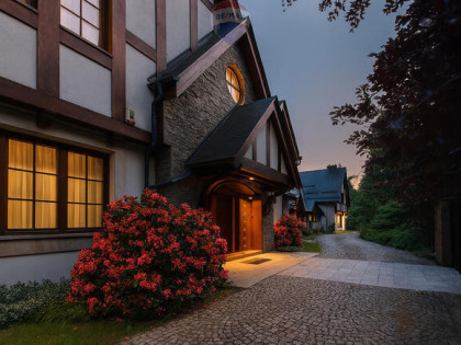 Współczesny zamek w Srebrnej Górze