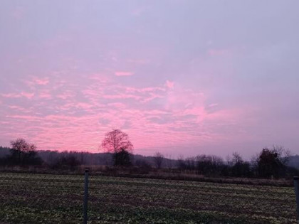 Działka budowlana na wsi 700 m kw w otoczeniu przyrody