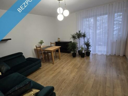 Przestronne 2-pokojowe mieszkanie + podwójne miejsce garażowe*