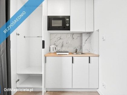 Nowoczesny pokój z prywatną łazienką  obok uczelni.