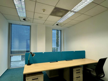 Lokal użytkowy Warszawa gm. Wola Wola, Prosta