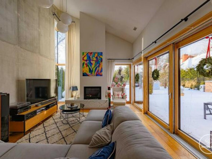 WYJĄTKOWY DOM | 265m2 | 6 POKOI | BASEN | 2021r.