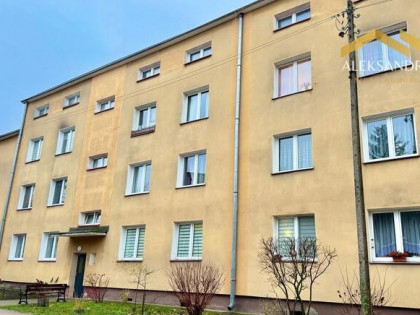 1. piętro - przestronne i gotowe do zamieszkania