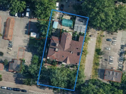 Zabudowana działka usługowo-mieszkalna w Centrum