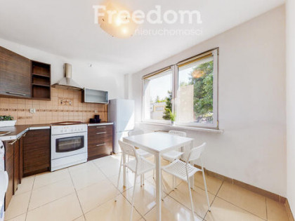 Jasne mieszkanie na Ligocie, niski blok z CO