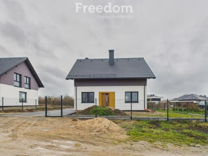 Dom wolnostojący Rózyny