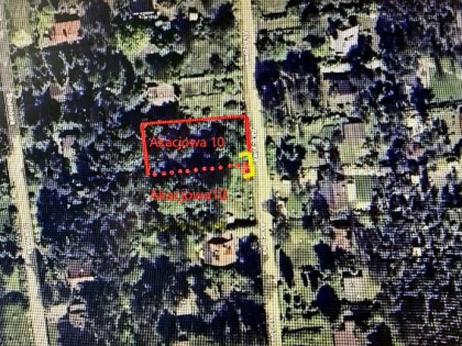 Działka budowlana/ rekreacyjna na sprzedaż z domkiem+ media