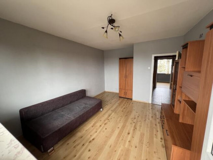 Mieszkanie 2 pokojowe na IV piętrze.