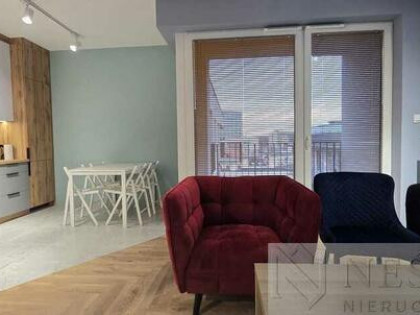 Nowoczesne 3-pokojowe mieszkanie w ścisłym centrum