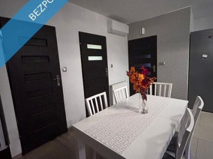 Przytulny dom z ogródkiem i garażem