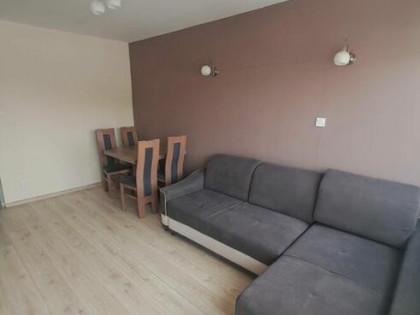 Mieszkanie o powierzchni 38m2, balkon, II piętro, Os.Asnyka