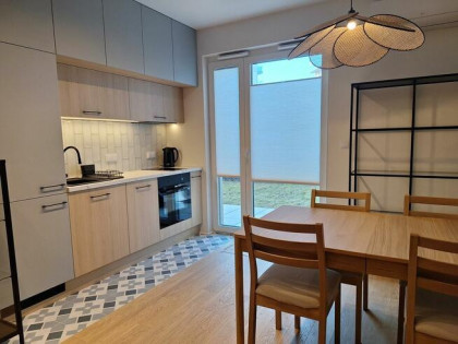 Dla singla pary czysciutkie i nowe mieszkanko z ogródkiem