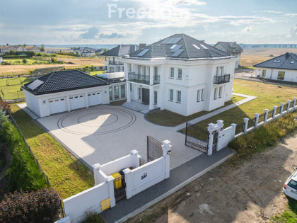 Luksusowa rezydencja z basenem, dom Klukowo