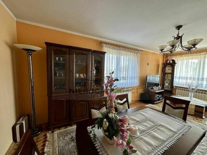 175D! Zabrzeż gmina Łącko, trzypoziomowy dom na sprzedaż! p