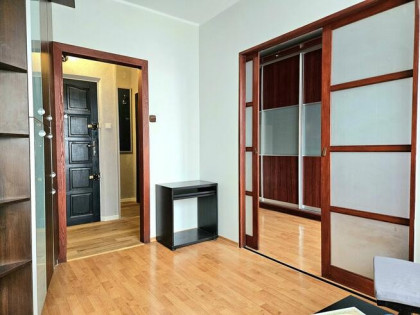 Mokotów - umeblowana kawalerka 31 m, ok. st. metra Służew