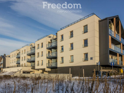 4 pokojowy, dwupoziomowy apartament, 84 m2