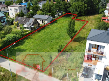 Działka budowlano-usługowa - Nałęczów, ul.Wójcika