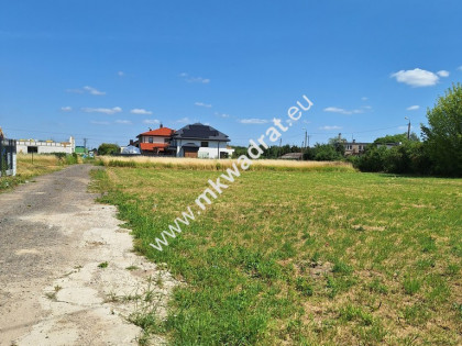 Działka w idealnym punkcie komunikacyjnym!