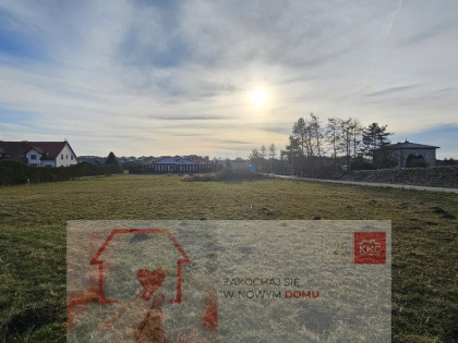 Kalinówka, 23ar, budowlana, media