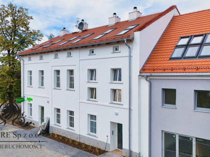 Zamieszkaj w dworku/Piękne 2pok.mieszk.w folwarcznej zabudowie