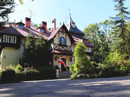 Dom Łódź Arturówek ul. Studencka