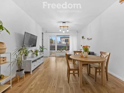 Słoneczny segment z ogródkiem i garażem pod lasem!