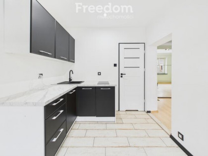 Kawalerka z widną kuchnia na start