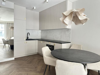 ⭐ 2 pokoje wykończone z meblami +Ogródek 30m ⭐