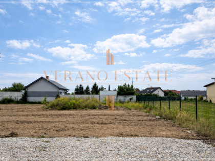 Prestiżowa działka pod dom 752m2 – Rembelszczyzna