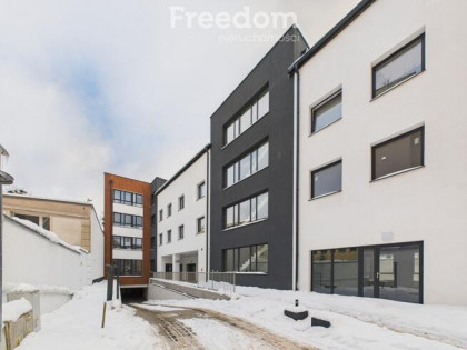 Lokal usługowy,ul.Dąbrowszczaków 29a,parter, 61 m2