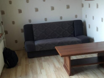 Kombatantów 7. kawalerka, jednopokojowe, dobre połączenia