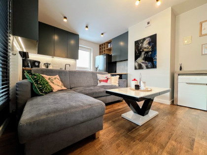 Nowoczesne, 3 pokoje, taras, mp, kom. lok