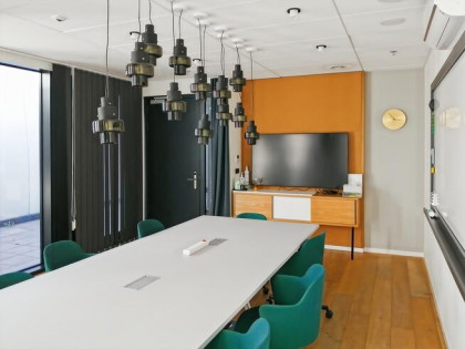 Uzyskaj dostęp do powierzchni biurowych